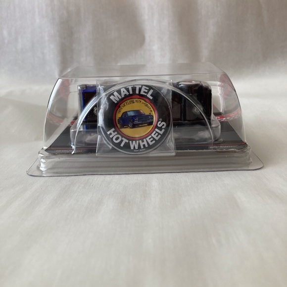 Hot Wheels Red Line Club Exclusive 1972 Skyline H/T 2000GT-R - Picture 4 of 6